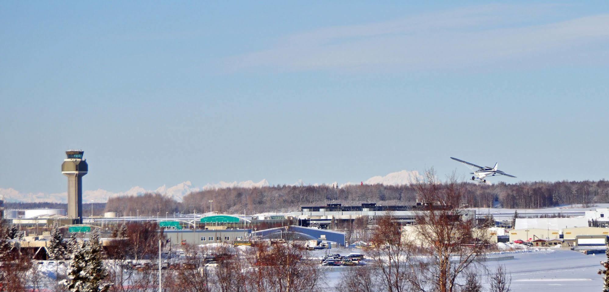 Alex Hotel And Suites Anchorage Exterior photo